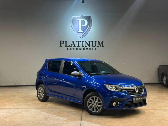 RENAULT SANDERO 1.0 12V SCE FLEX GT LINE MANUAL RENAULT SANDERO 1.0 12V SCE FLEX GT LINE MANUAL